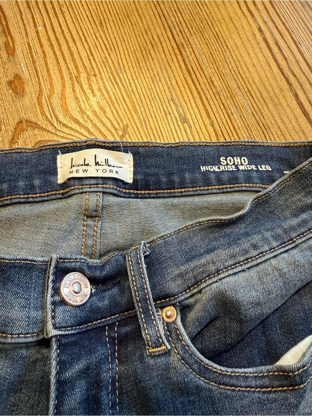 Wide-Leg Ankle Jeans in Medium Blue by - Picture 4 of 6